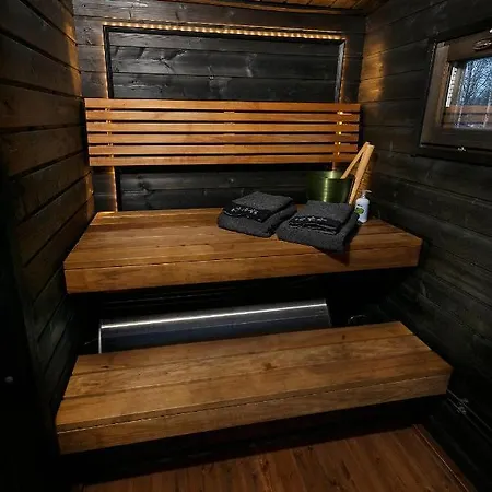 Oinakka Scandinavian Design & Private Sauna *