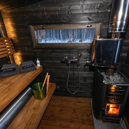 Oinakka Scandinavian Design & Private Sauna Villa